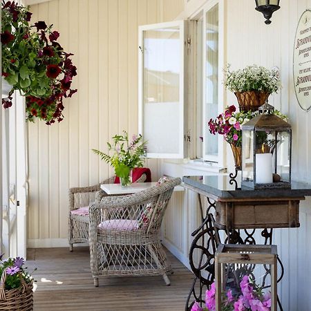 Strandvillan Hotell Och Bed & Breakfast Lysekil Dış mekan fotoğraf