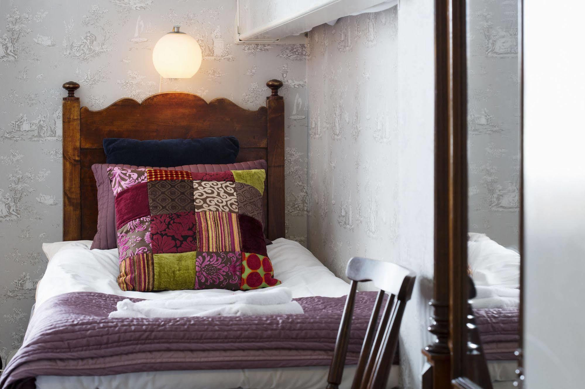 Strandvillan Hotell Och Bed & Breakfast Lysekil Dış mekan fotoğraf